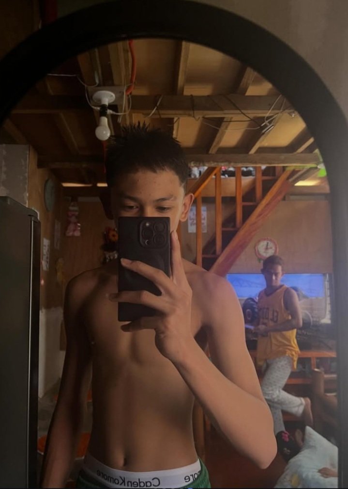 ur_lance's tweet photo. heart &amp; repost.
let's talk on telegram. https://t.co/HUuBuIPExQ