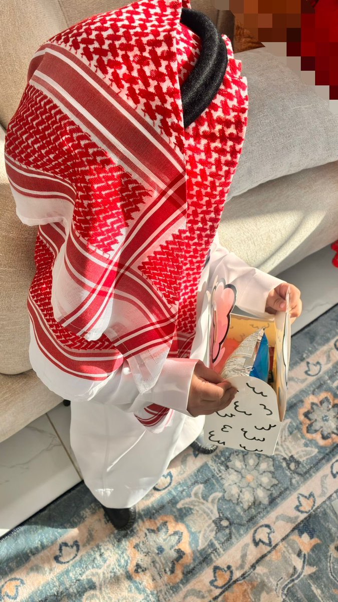 si77li's tweet photo. عشوائيات العيد 💛 https://t.co/CetfceoTlH