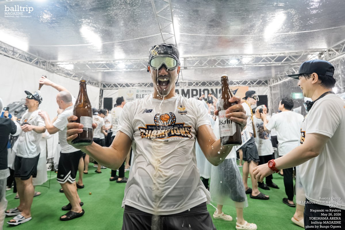 balltripMAG's tweet photo. 🍾シャンパンファイト🍾
りそなグループ B.LEAGUE 2025-26 SEASON CHAMPIONS
長崎ヴェルカ
@n_velca

#Bリーグ #りそなグループ #Bリーグファイナル https://t.co/I8TbGy4geY