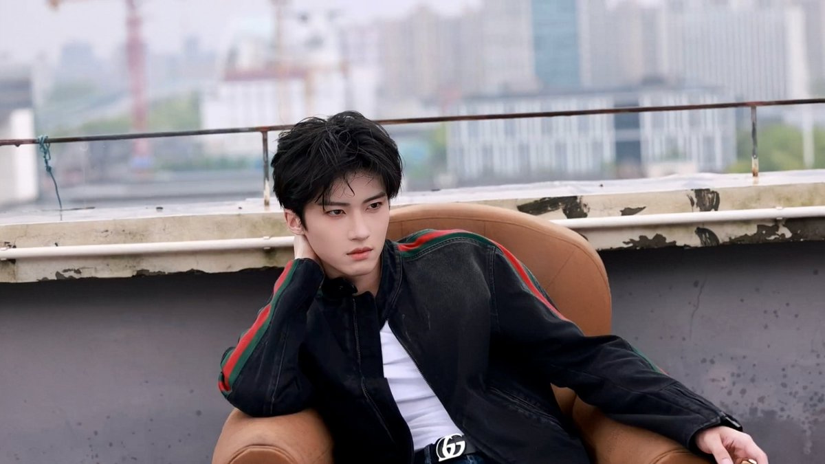🦋มุกแดงชมอัน🗡️ VeilOfShadows on YOUKU &Netflix! tweet media