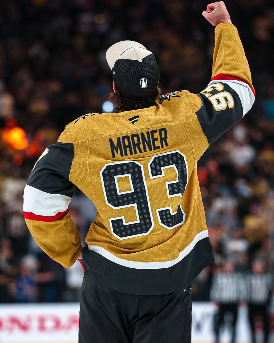 NHL tweet media