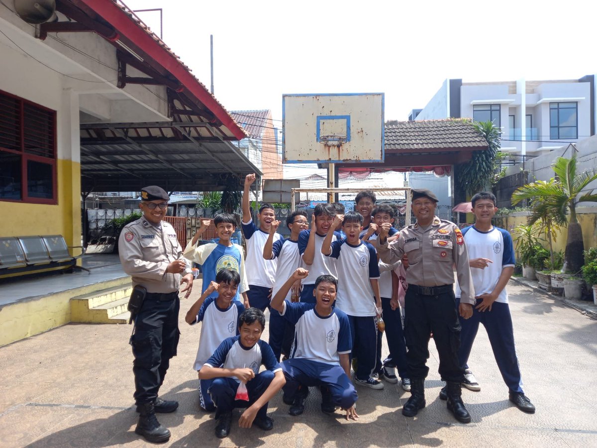 Humas Polsek Jatinegara tweet media
