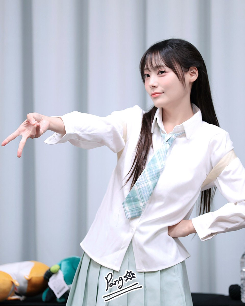 IssacKou86's tweet photo. 260517 비트로드 

J(erry) K

#QWER #이시연 #siyeon #しよみん https://t.co/YZufX1oWZz