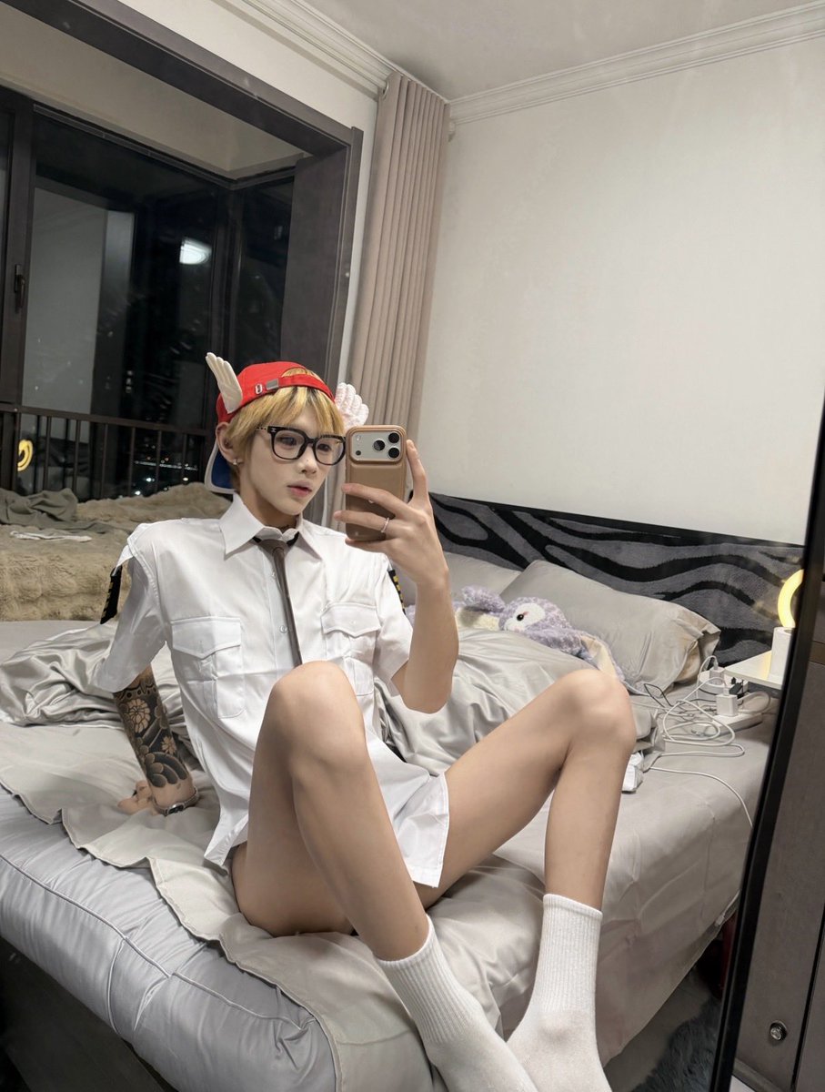 沧屿男模 tweet media