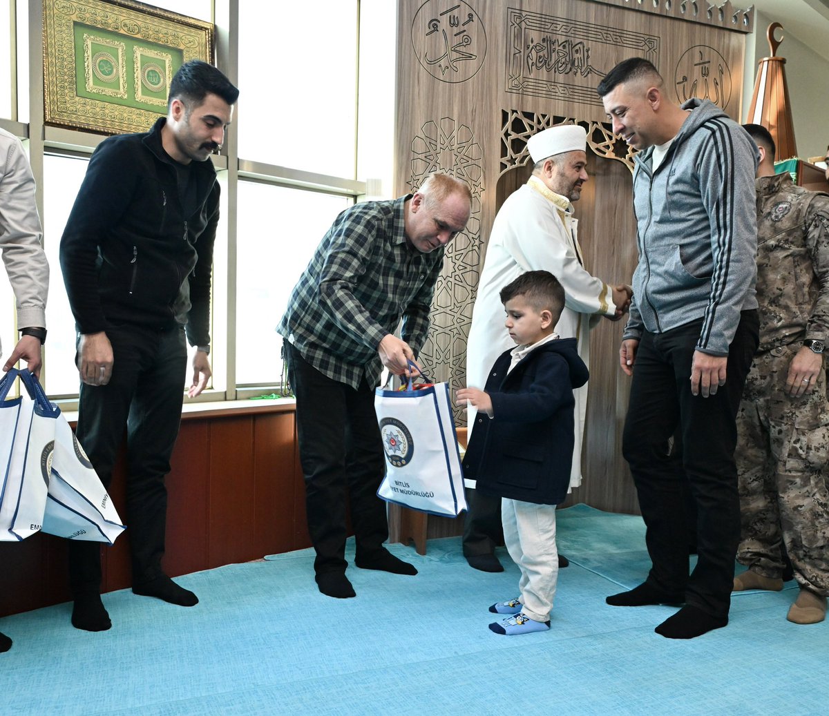 Bitlis Emniyet Müdürlüğü tweet media