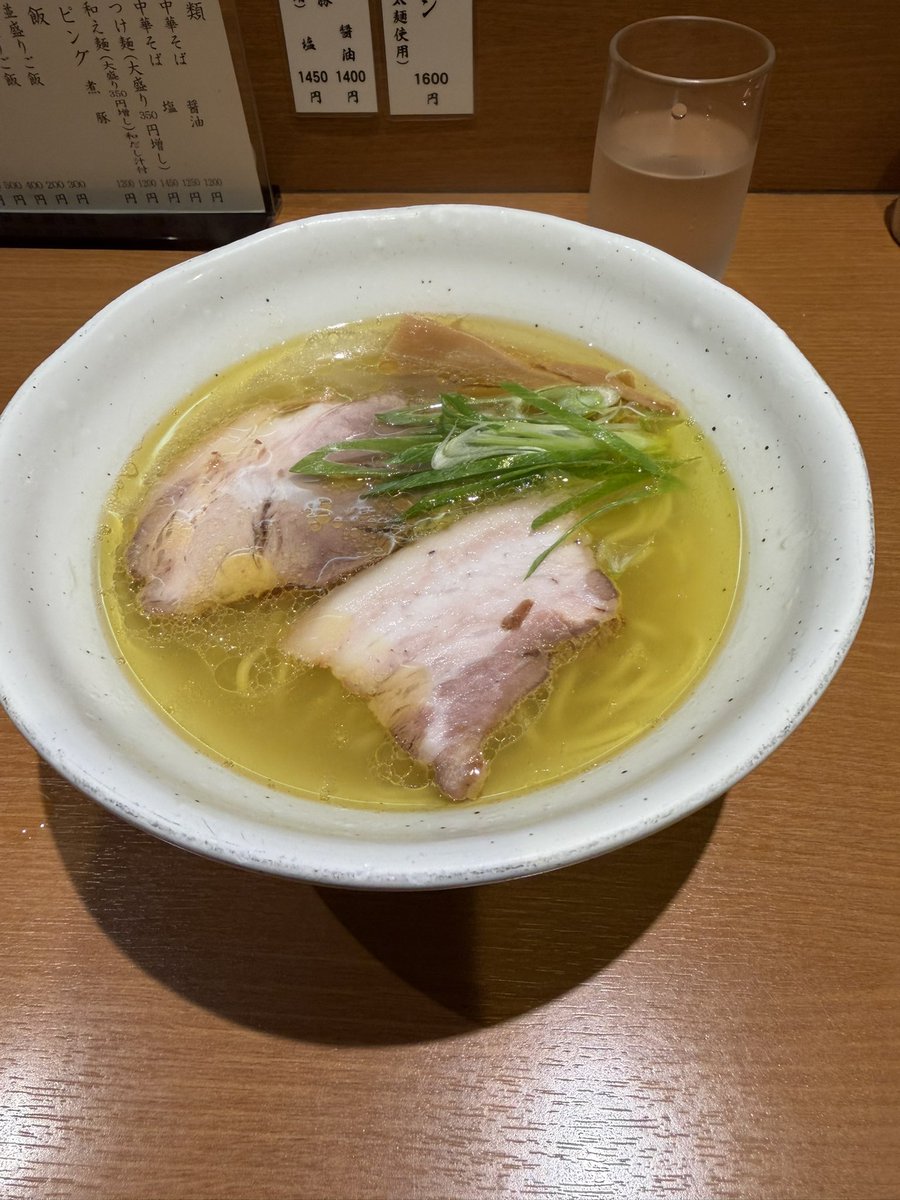 LinBooh's tweet photo. うえまち
鳥塩
美味い魚介ない方が好きでした❤️ https://t.co/jQiB5XFifS
