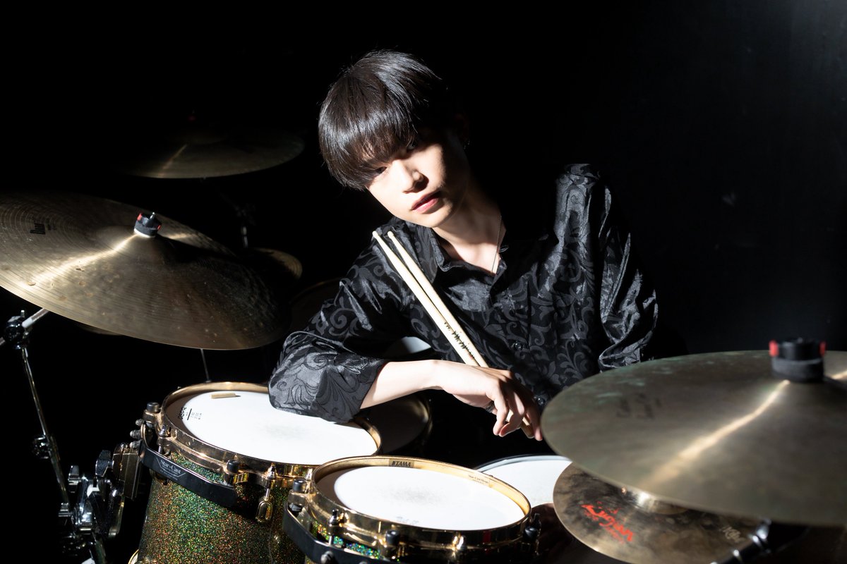 Yuto_drums0807's tweet photo. NEWアー写！

photo by @_ryusho__laughgraph

 #アー写
 #ドラム
 #ドラマー https://t.co/9sL9RE4w2X