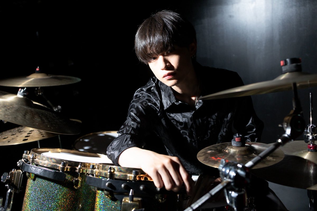 Yuto_drums0807's tweet photo. NEWアー写！

photo by @_ryusho__laughgraph

 #アー写
 #ドラム
 #ドラマー https://t.co/9sL9RE4w2X