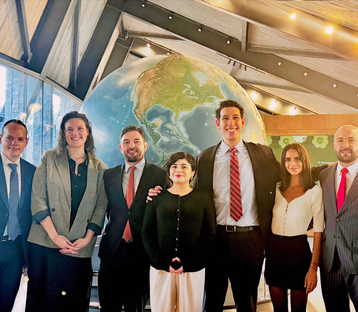 PJCOMEXI's tweet photo. Desde el #PJCOMEXI agradecemos a la @UEenMexico por la invitación a integrantes de la Mesa Directiva para participar en un diálogo con @kajakallas, Vicepresidenta de la @EU_Commission y Alta Representante de la UE para Asuntos Exteriores y Política de Seguridad.

🧵1/2 https://t.co/6AwPUSGo1M