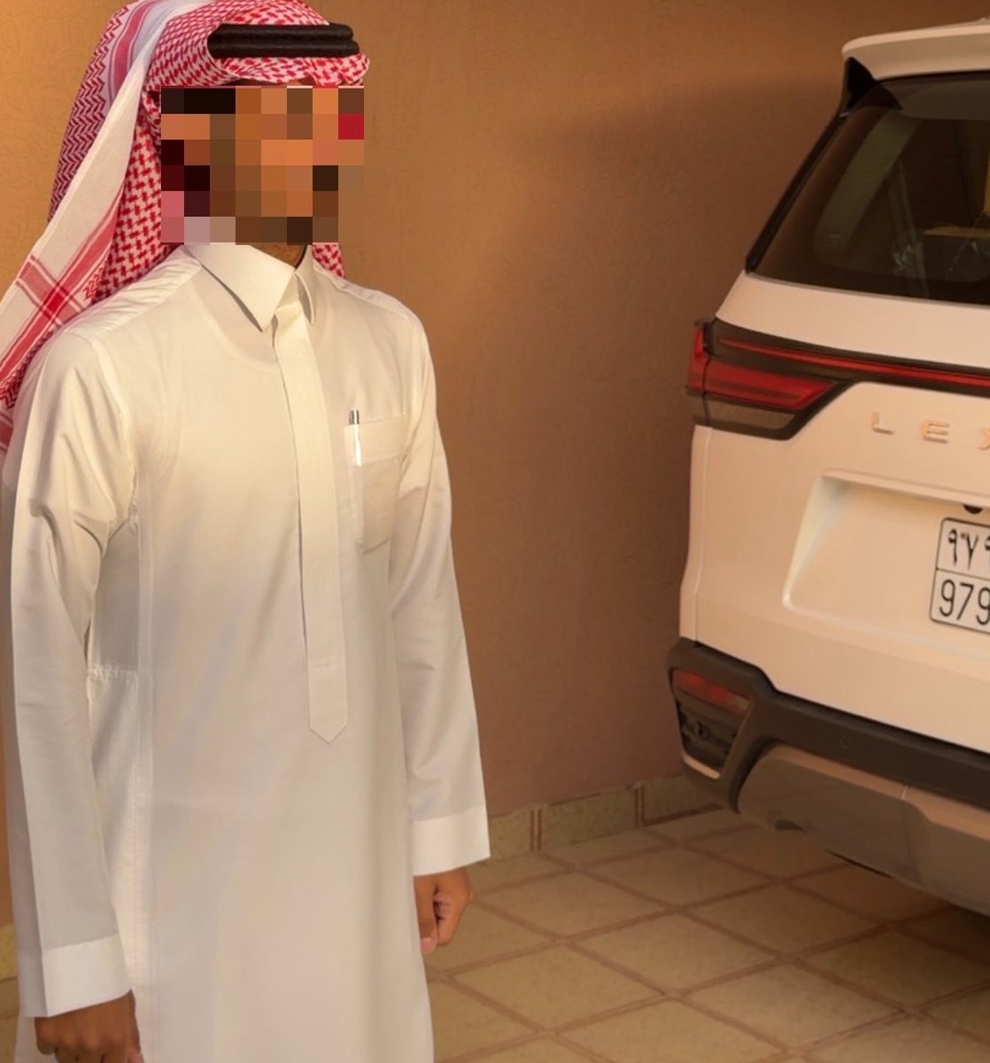 lllrz7's tweet photo. كل عام وانتم بخير 🐏 https://t.co/9tbyIzHZCZ