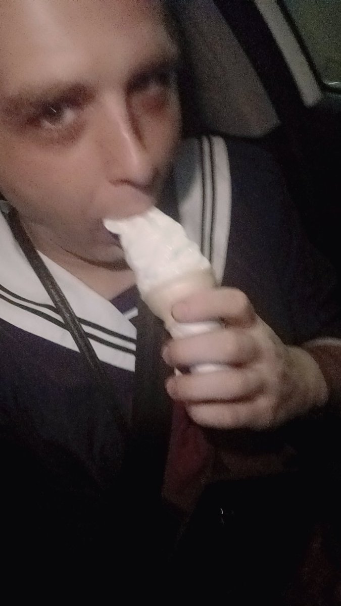 SissyPrecious tweet media