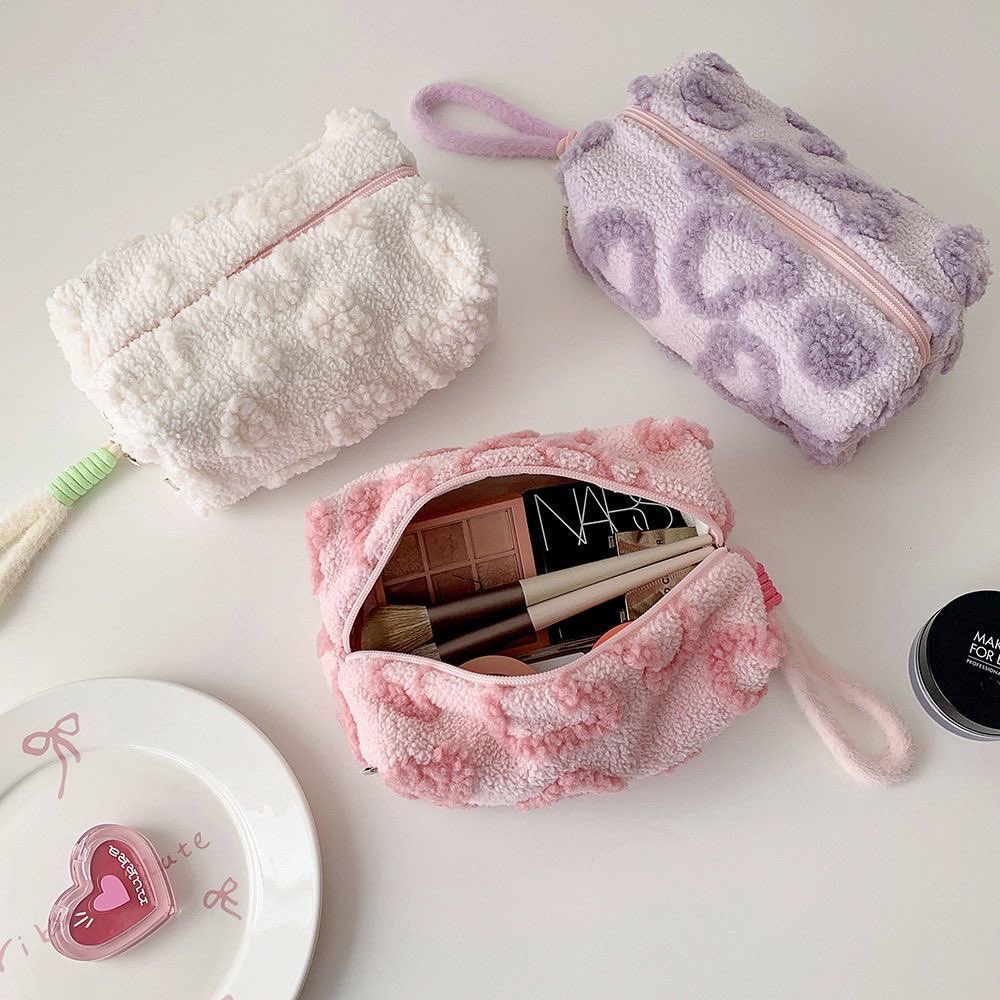 theeorkeed_'s tweet photo. Cute women makeup bag🩷 boleh dijadikan pencil case jugak.
🔗 https://t.co/BQskEa820p https://t.co/rNYLlrhzSV