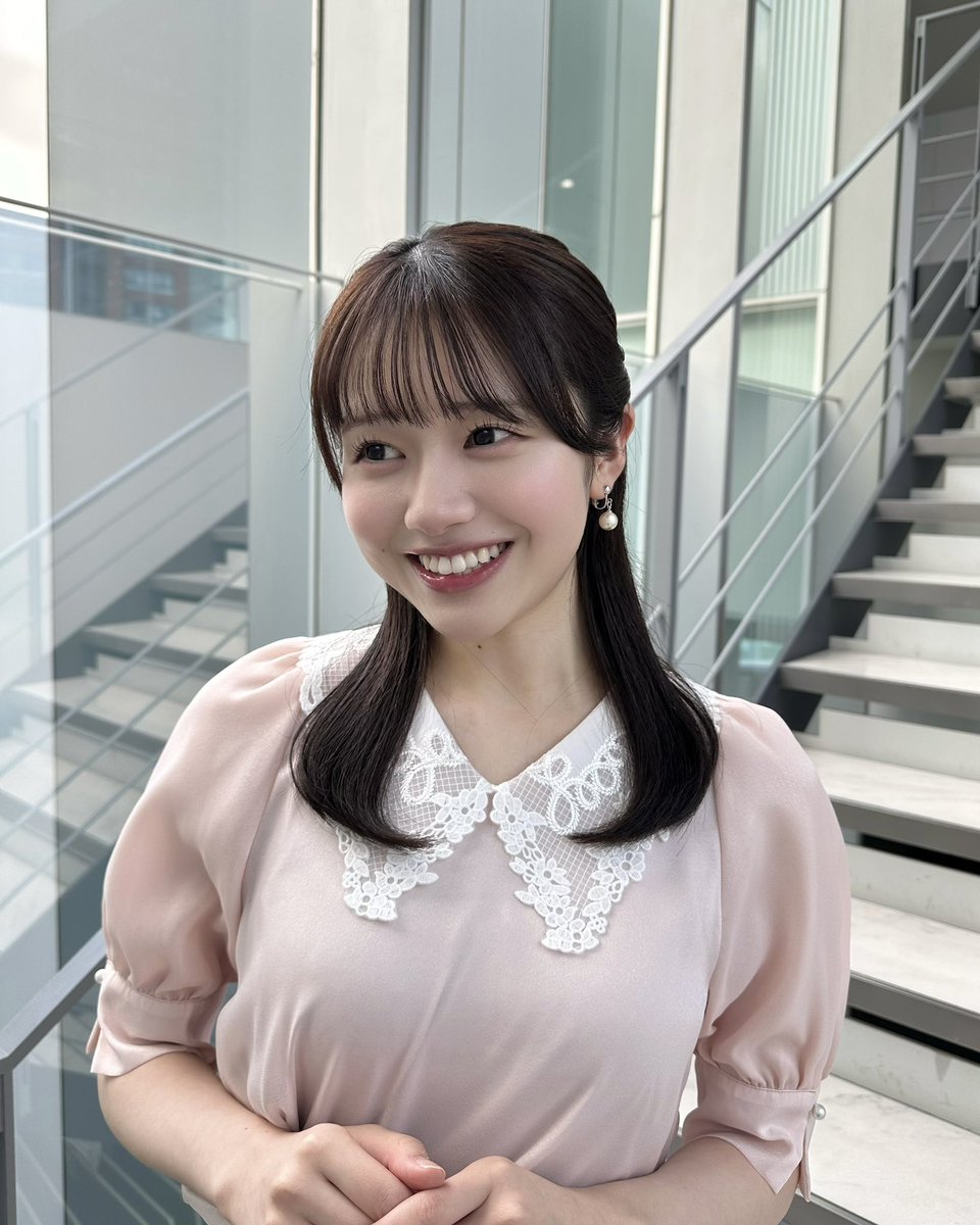 ut2025_miss5's tweet photo. 今朝のグッド！モーニングもありがとうございました🌤️

半袖の衣装が増えてきました☘️ https://t.co/zuy63WkNp2