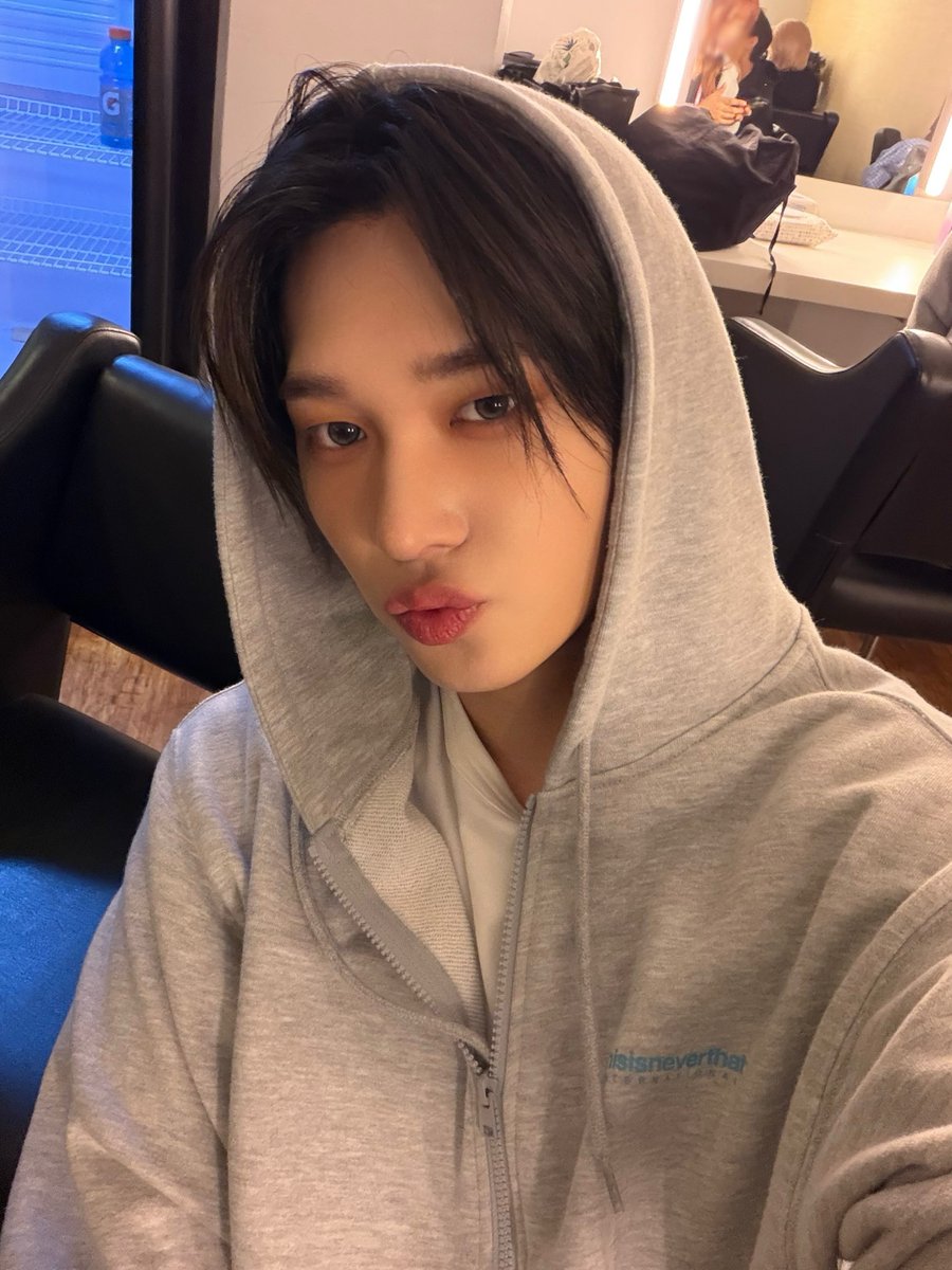 P1Harmony tweet media