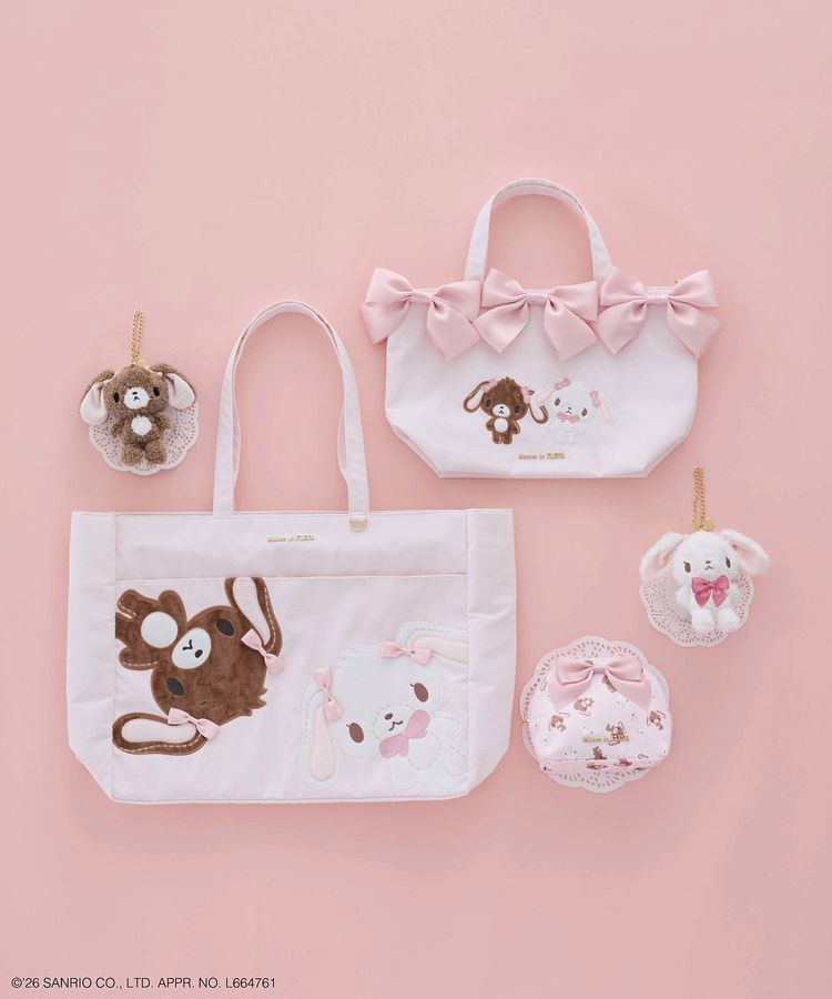 CKumacom's tweet photo. ＼Maison de FLEUR新作／
受注生産【予約受付中】
Maison de FLEUR／メゾン ド フルール
「Maison de FLEUR × Sugarbunnies」
🐰シュガーバニーズ チャーム
🐰シュガーバニーズ ラウンドポーチ
🐰シュガーバニーズ ボリュームリボントート
🐰シュガーバニーズ キャリーオントート

「シュガーバニーズ」のお誕生日をお祝いした特別なコラボアイテム