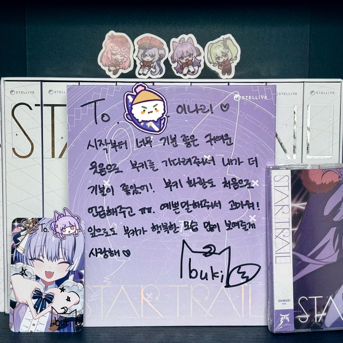 daram7522's tweet photo. 심장이 너무 빨리 뛰는중 으아아
너무나 큰 행운이라는걸 다시한번 느끼네요…

무엇보다 행복한 모습 많이 보여주겠다는 약속이 가장 행복하게 만들어요
언제나 여우신 곁에서 행복한 순간들 함께할게 
사랑해 부키💜💜 https://t.co/ClSHJt4rxX