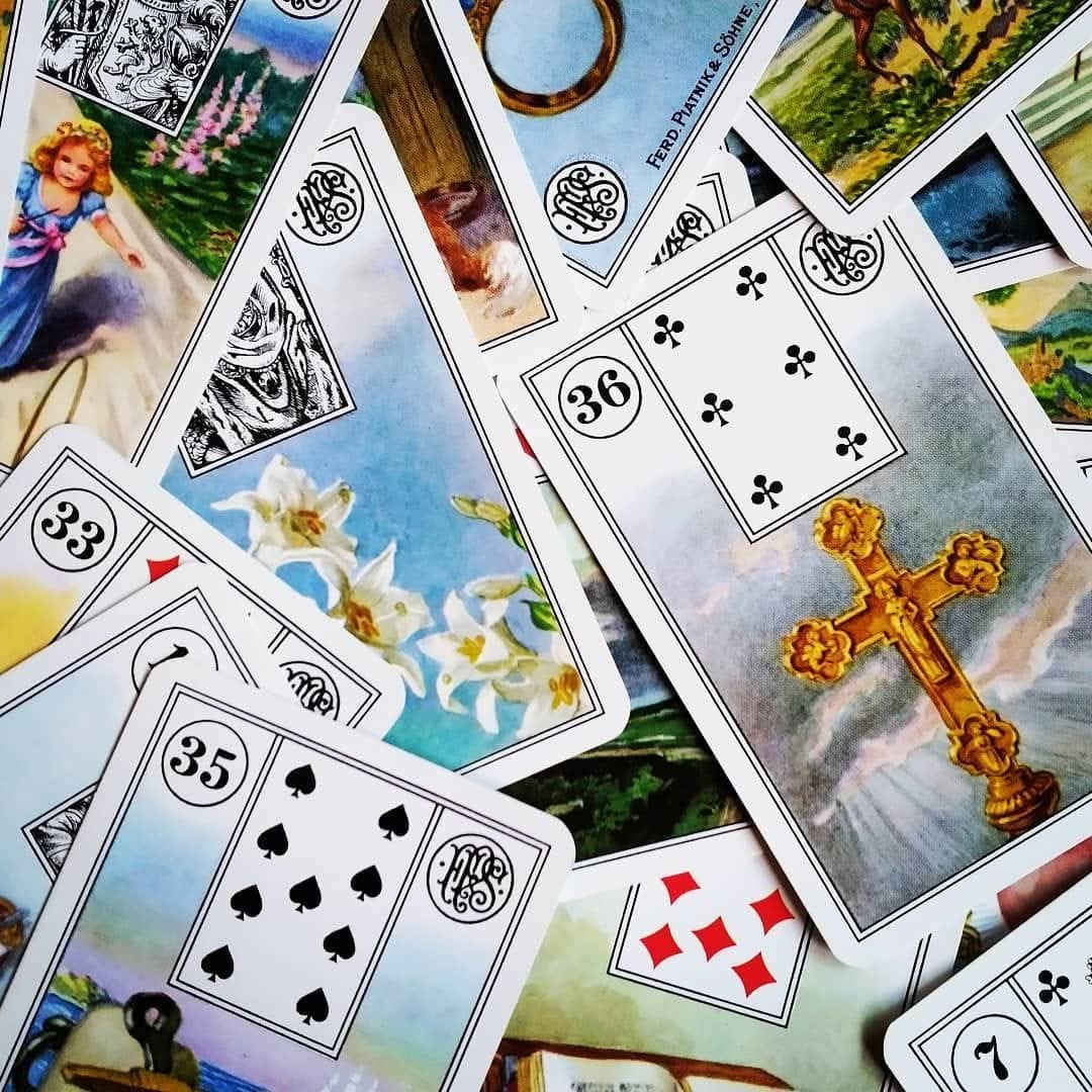 antinousgaygod's tweet photo. 🪷 27 May 1772 #cardreader and #fortuneteller Marie-Anne #Lenormand was born. Empress Josephine swooned as she foretold #Napoleon's #Waterloo, whereupon he threw her out of the Palace. Or so she claimed later, making her famous. She has inspired generations of #cartomancers. 🪷 https://t.co/uFFlalxnKV