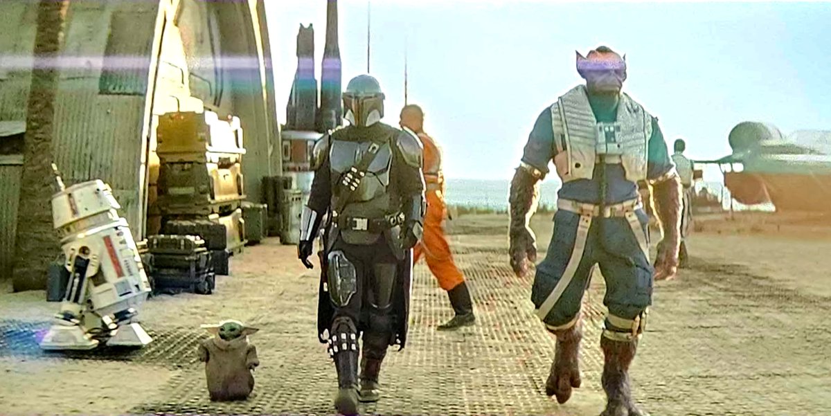 YP_StarWars's tweet photo. ⚠️SPOILER ALERT

Ngomongin soal cameo dan support character, aku rasa cameo dan support characternya lumayan mengejutkan buat para long time Star Wars fans. 

Walaupun bukan karakter besar, tapi buatku mereka bikin aku seneng dan senyum. https://t.co/HvDVASL40w