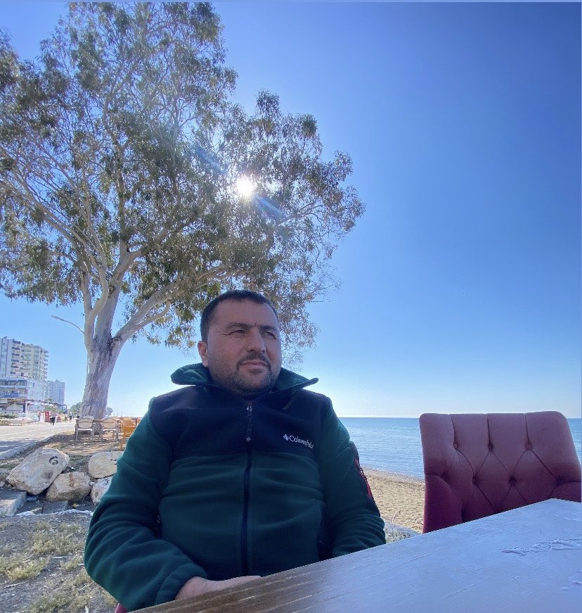 06FatihK's tweet photo. Bayram gönüllerin birleştiği, muhabbetin çoğaldığı en güzel zamandır, bayramımız mübarek olsun. 🌙🇹🇷 https://t.co/MWnXHX4S1h