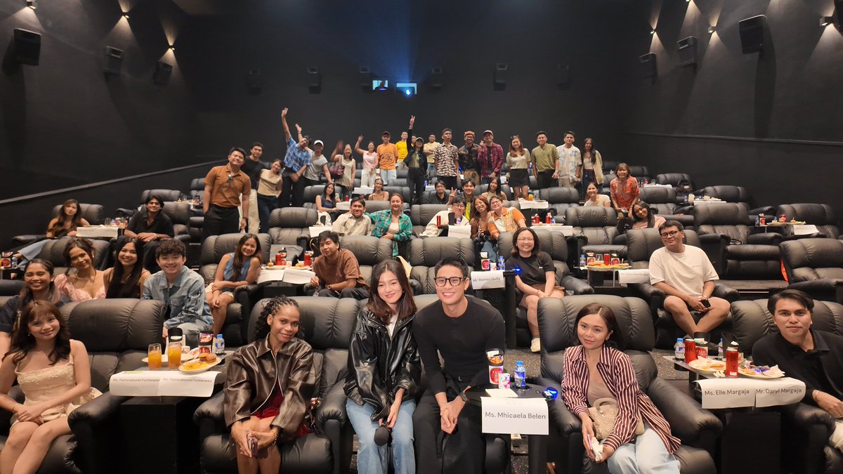 StarCinema's tweet photo. Donny Pangilinan and Belle Mariano at the Blockscreening of DONBELLE Official. ✨

📍Wolfgang Premiere Cinema Gateway 

🎟️ Get your tickets now and experience Tayo Sa Wakas! Visit https://t.co/GWCheUrvn0 🎟️

#TayoSaWakas — a 33rd anniversary offering from Star Cinema and a film by Cathy Garcia-Sampana starring Donny Pangilinan and Belle Mariano.

NOW SHOWING in cinemas nationwide.