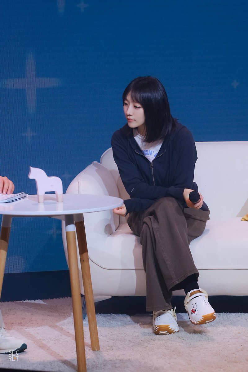 pyoevv's tweet photo. 비하인드이거넘후좋ㅇ므 ㅠ https://t.co/S5B0glEJM8