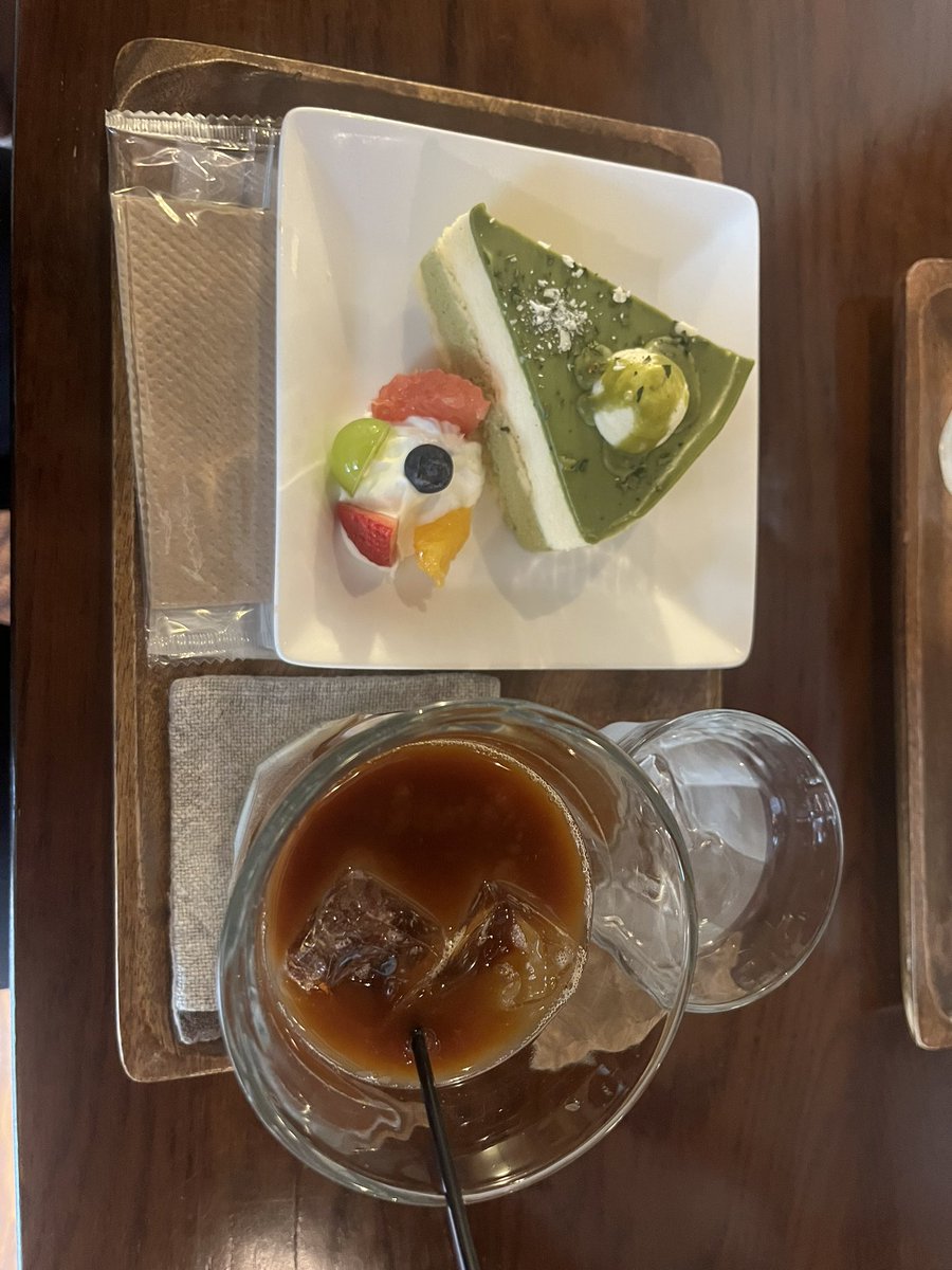 Coco___5509's tweet photo. カフェきたぜー https://t.co/qtbfXyqBj9