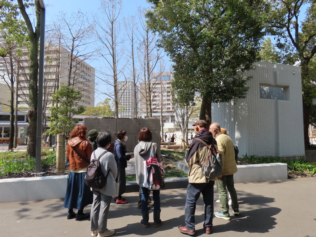 kobemuseum's tweet photo. 【学習支援交流員(ボランティア)による「居留地ツアー」開催のお知らせ】
日時：6/13(土曜)11：00出発 約60分
オンライン事前申込制・参加費無料
※雨天の場合、館内において旧居留地の歴史をご紹介。
※申込方法など詳細はホームページをご確認ください。https://t.co/UHAnWja6yz
#神戸市 #旧居留地 https://t.co/HjZ1fkXV5T