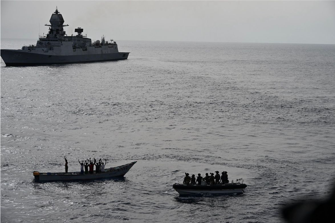 info_Insider_'s tweet photo. From protection to action, INS Kolkata standing strong against piracy in the Indian Ocean 🌊🔥

#IndianNavy #AntiPiracy #INSKolkata #IndianOcean #IndiaFirst https://t.co/R0LV7YTMch