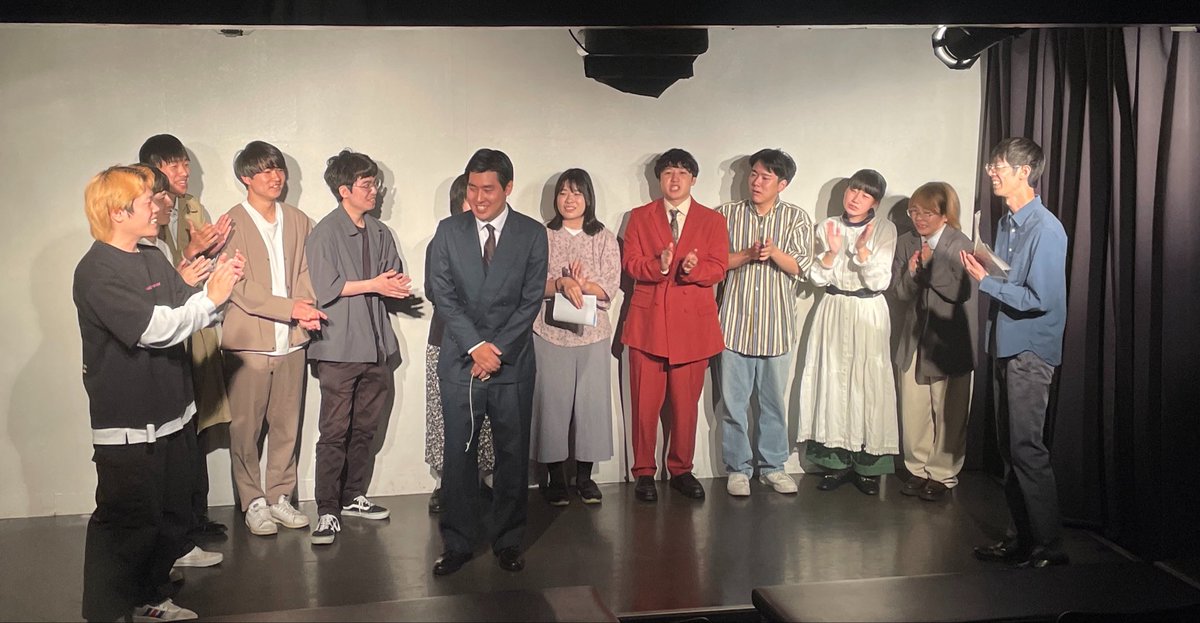 nicorn_owarai's tweet photo. N 2, 3 minutes

ご出演いただいた芸人の皆様、ご来場いただいたお客様、ありがとうございました！

1位は「ビビビ山脈らんど」さん、「松尾貴志」さんに決定いたしました！
『MOON』へオファーさせていただきます！

本日のMCは「デイビット」さんでした
ありがとうございました🙇🏻‍♀️ https://t.co/C1dnesR9xf