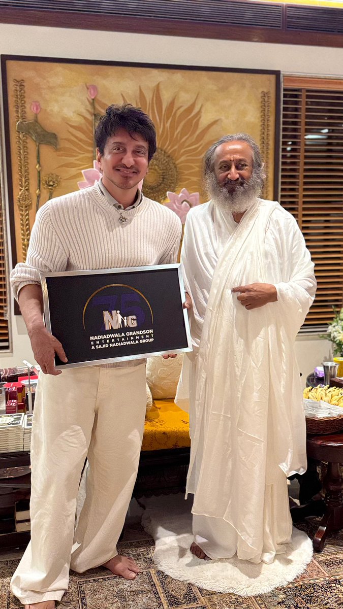 Nadiadwala Grandson tweet media