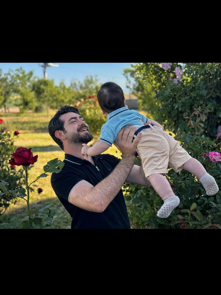 editmedine's tweet photo. Sevdiklerinizle birlikte nice güzel bayramlara 🤍 https://t.co/f9E7zmbMMP