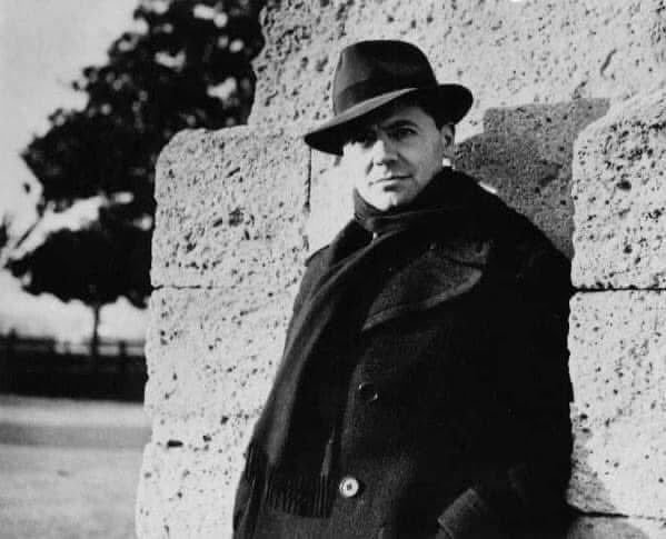 lucalbernhe's tweet photo. Nous célébrons le le 27 mai la journée nationale de la résistance.Cette date correspond à l'anniversaire de la création du Conseil National de la Résistance, l'instance créée par la France Libre autour de Jean Moulin pour donner plus de cohésion et d'efficacité aux différents mouvements de Résistance française, pendant l’Occupation.

#journeedelaresistance @à la une L’Alliance Pour Montpellier #journeenationaledelaresistance #montpellier