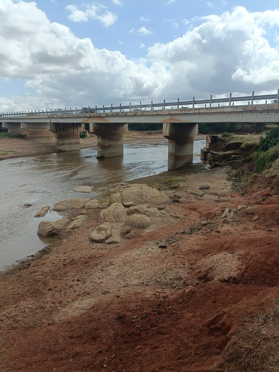 patongure's tweet photo. Taking a roadtrip along the Nairobi river,athi,galana and come back along the tana river all the way to ewaso ngiro. https://t.co/MxNHGpjEMx