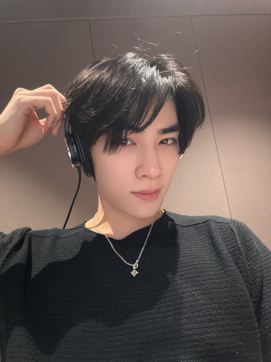 🍒 XIAOJUN WAVES tweet media