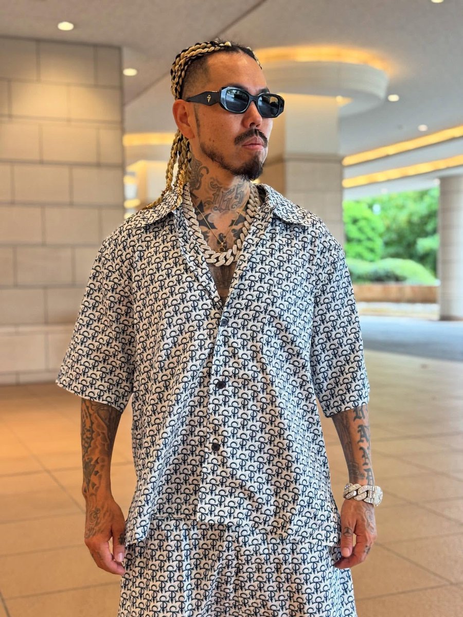 Shin1K_N's tweet photo. 残りわずか‼️
⁡
⁡S.TIME モノグラム セットアップ WHITE/NAVY【PRM】

29,700円(税込)
⁡
⁡Mサイズ 2着
Lサイズ 1着
⁡※2サイズ展開⁡

S.TIME渋谷店でのご購入,代金引換での発送が可能です。
クレジット,PayPay,LINEpayご利用可能です。
⁡
ご注文は私しんいちまでDMをお願いします。
@Shin1K_N https://t.co/TwI0VyA1da