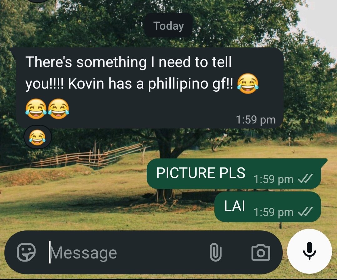 peanutmochis's tweet photo. Best part of being friends with so many of our tour clients are random conversations like this that pop up when my team is on tour without me 😂 https://t.co/4rAvvur4hf