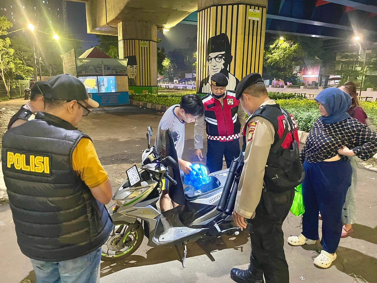 Humas Polsek Jatinegara tweet media
