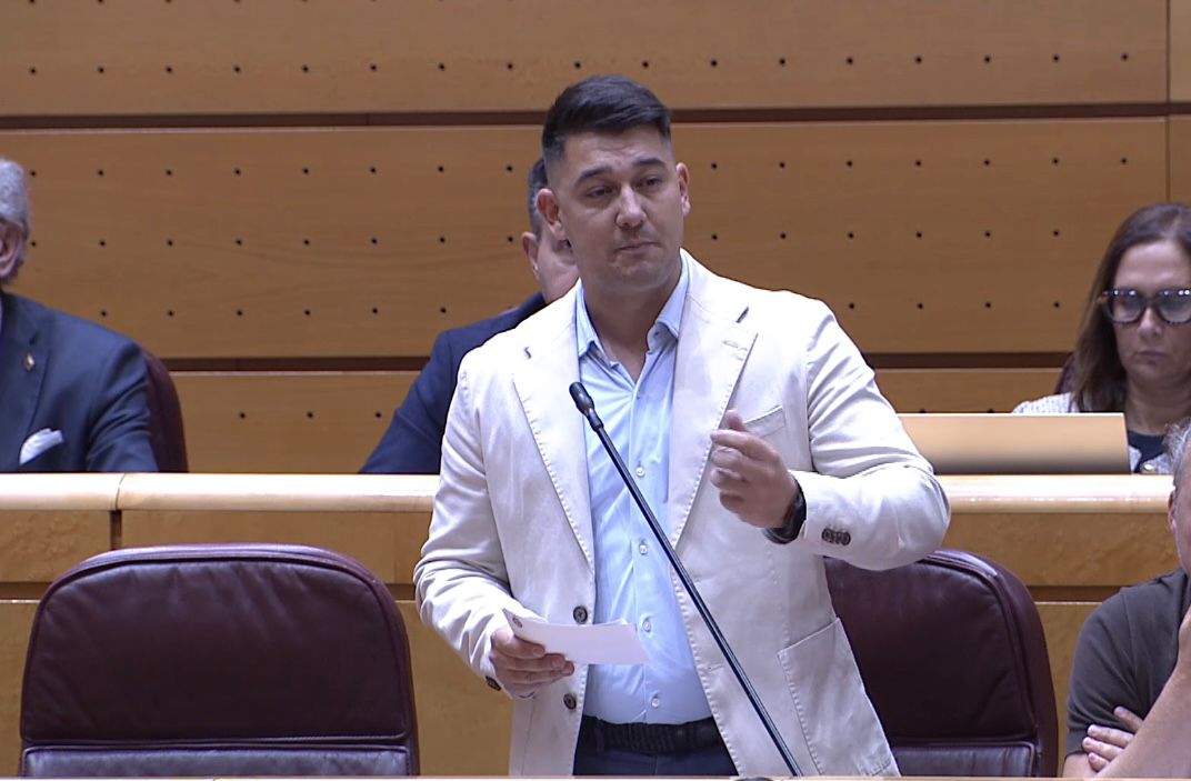 Politican2023's tweet photo. ASG demanda la participación de las instituciones canarias en la gestión aeroportuaria
#Aeropuertos #ASG #Insularidad #politica #politican  @asgparcan @fabian_chinea 

https://t.co/iKhFisZ92V https://t.co/7QXxdZTdJY