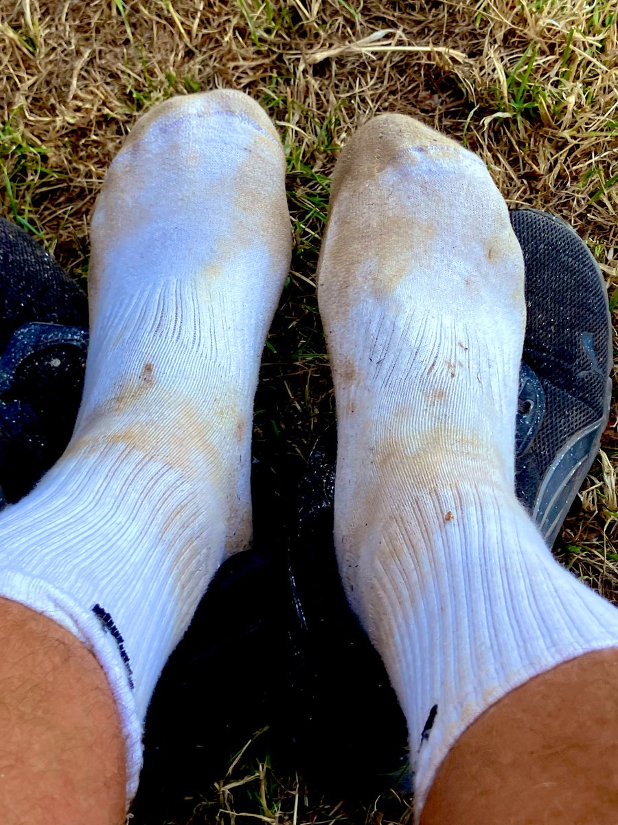 benessexfeet's tweet photo. After 12 hours locked in my work trainers yesterday in 33degrees into their third week of being worn I can safely say these white Nikes STINK 😈😵‍💫🔥 https://t.co/Uxc71Aq1Vv