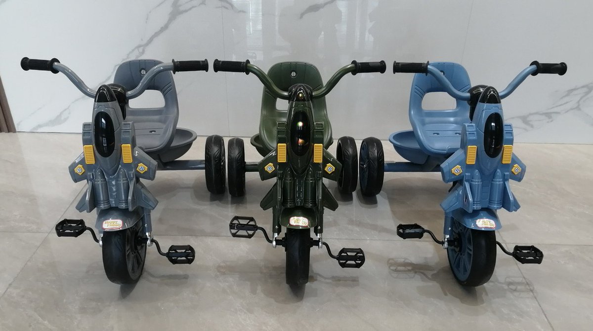 Somzoe's tweet photo. I am you best plug for electric cars and bikes and other children and baby items . #cheapestprice #wholesale https://t.co/UPzAhEFRdU