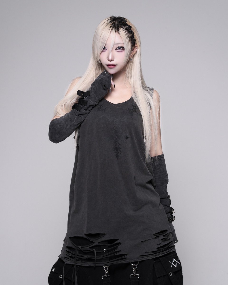 _REFLEM's tweet photo. 【A'GEM/9×.KOM ZOZOTOWN店】

5月30(土)12時より販売開始

※下記URLよりご購入いただけます。

https://t.co/LCbLarD22e https://t.co/rQaDFkAfJH