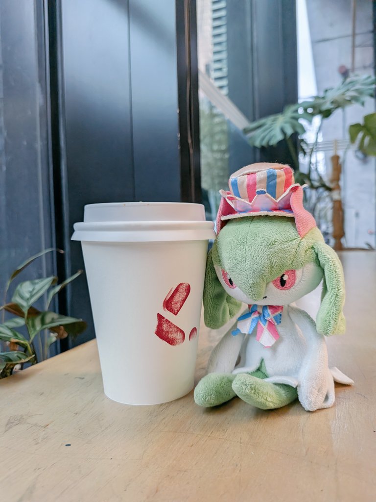 ZorbaJWJP's tweet photo. 稼働後の一人旅🌄
どこでもコーヒー屋さんがたくさん建っているのは最高です✨ https://t.co/Ce5EcdX5Wj