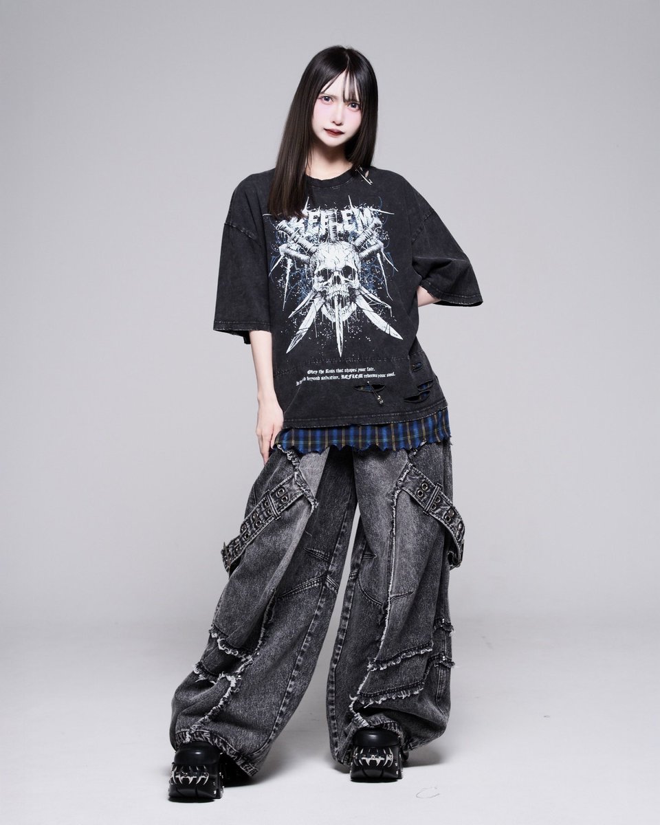 _REFLEM's tweet photo. 【A'GEM/9×.KOM ZOZOTOWN店】

5月30(土)12時より販売開始

※下記URLよりご購入いただけます。

https://t.co/LCbLarD22e https://t.co/D9NDlPXjoD