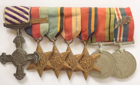 DarrellRaubs's tweet photo. OTD 27 May 1915 Spencer ‘Teddy’ Peacock-Edwards DFC born Kokstad
#Milton School Bulawayo, Rhodesia &amp; #Michaelhouse 🇿🇦
WWII Fighter Ace #BoB One of The Few &amp; Battle of France &amp; Battle of Ceylon
Biography by his son fast-jet pilot Air Commadore (Rtd) Rick Peacock-Edwards CBE https://t.co/aZPdOWraVb