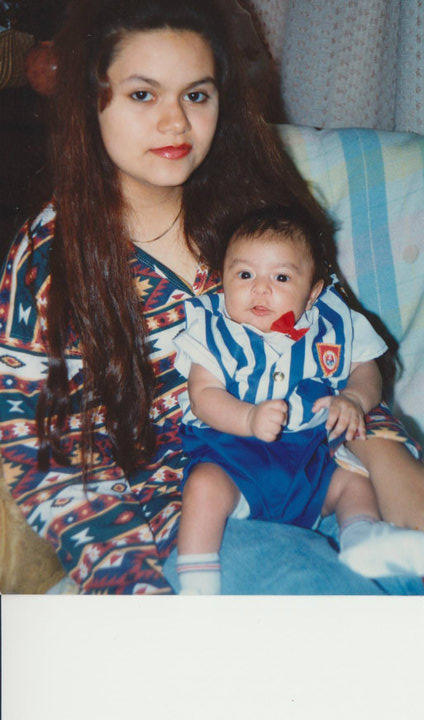 Victorc70039608's tweet photo. Happy Birthday to My Mom` https://t.co/gX5GCy9nJK