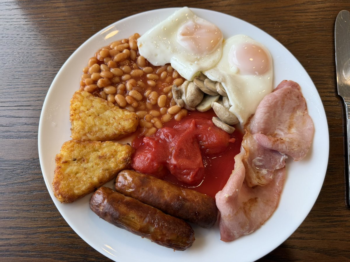 Benonwine tweet media