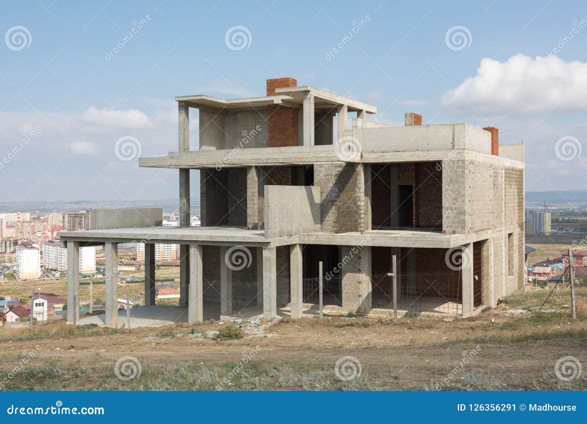 MirAckerman's tweet photo. @TheUnaButters Not bricks. Reinforced concrete frame or full monolith wall with a proper reinforced concrete can withstand direct missile and air-to-ground bombs. Hurricane and trucks are nothing. That's how they build houses in Spain, for example(inside walls can be ceramic or concrete). https://t.co/ZfRWnIwITi