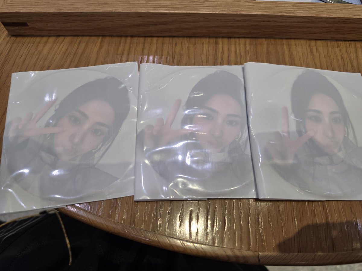 HAMI1641's tweet photo. 르세라핌 퓨어플로우 오설록 코스터 김채원으로 교환 구해요!

사쿠라 허윤진 카즈하 홍은채 포카 특전 https://t.co/yQJgdiR1qY