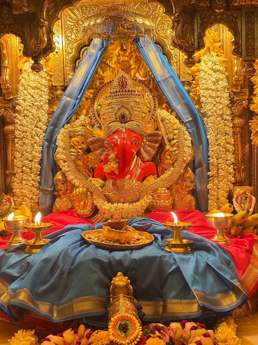 omganesh88999v2's tweet photo. จากใจเลย ดิฉันชอบมาก เวลาองค์พ่อแมสๆค่ะ ไปกันเยอะๆนะคะทุกคน ไปขอพรองค์พ่อ ใกล้ที่ไหนไปที่นั่นค่ะ องค์พ่อใจดี แต่ระวังเรื่องของกินที่เอาถวาย ขอไม่ให้มีส่วนประกอบของไข่หรือเนื้อสัตว์นะคะ^^ ใครไปขอพรกับองค์พ่อก็ขอให้โชคดี สมปราถนานะคะ🌺 https://t.co/0T0fVfyyWs