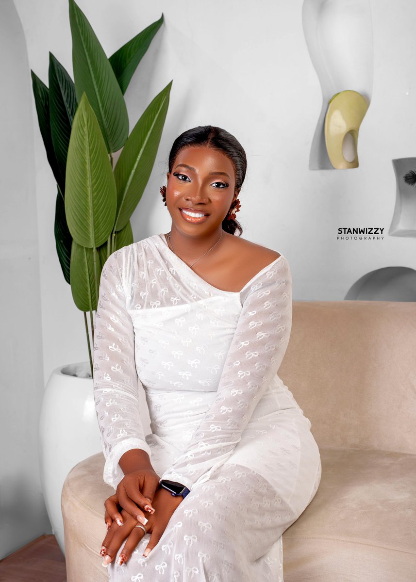 Wizebaba's tweet photo. Happy Birthday to my wife wizemama 🎂🎉❣️

Please y'all should join me celebrate her https://t.co/sSzrDCutIr